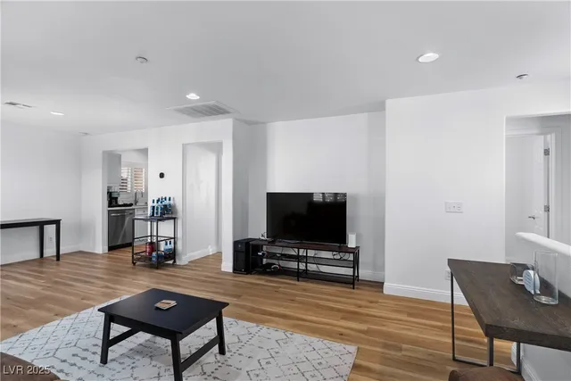 $345,000 | 9017 Becoming Court, Las Vegas, NV 89149