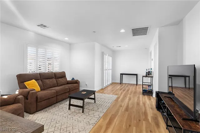 $345,000 | 9017 Becoming Court, Las Vegas, NV 89149