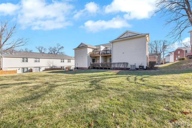 $172,000 | 1511 Swallow Drive, Brentwood, MO 63144