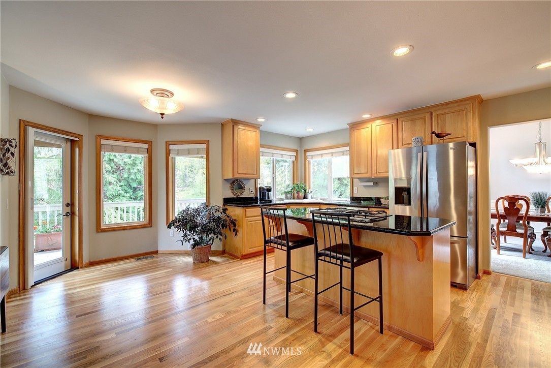 414 172nd Place Southeast Bothell, WA 98012 - Photo 9 of 25