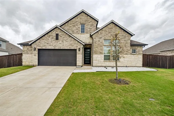 $590,000 | 5818 Heatherwood Loop, Sachse, TX 75048