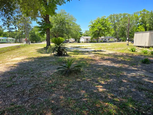 $107,000 | 613 Old Jolly Bay Road, Freeport, FL 32439