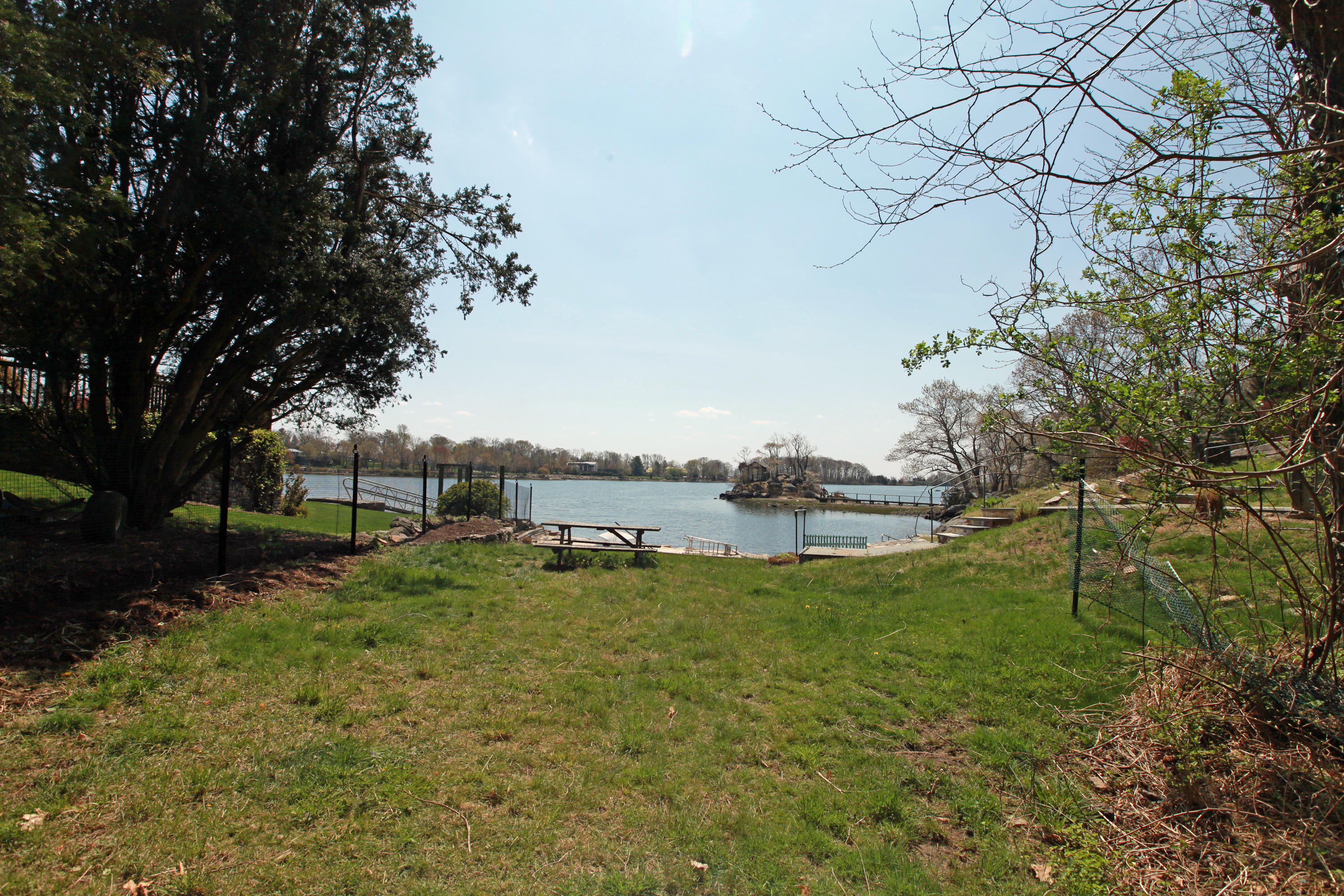 90 Oneida Drive Greenwich, CT 06830 - Photo 27 of 30