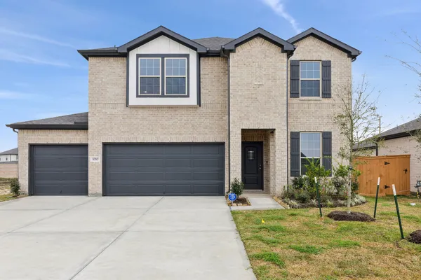 $294,460 | 1010 South Oakhurst Drive, Dayton, TX 77535
