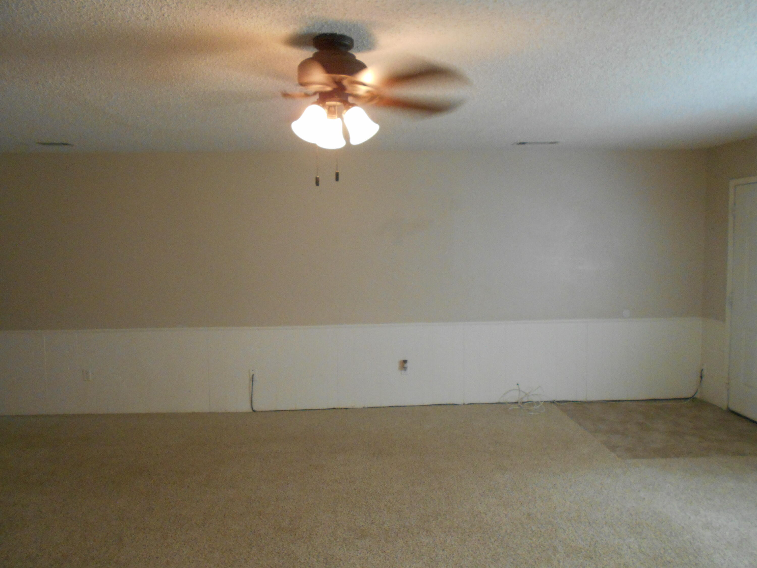 5439 47th Street Lubbock, TX 79414 - Photo 7 of 8 DSCN0582