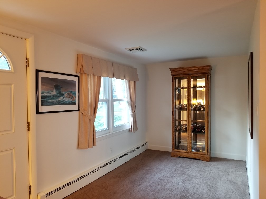 330 Diamond Hill Road Warwick, RI 02886 - Photo 7 of 16 Perfect Area/Room for Office or Possible Third Bedroom~