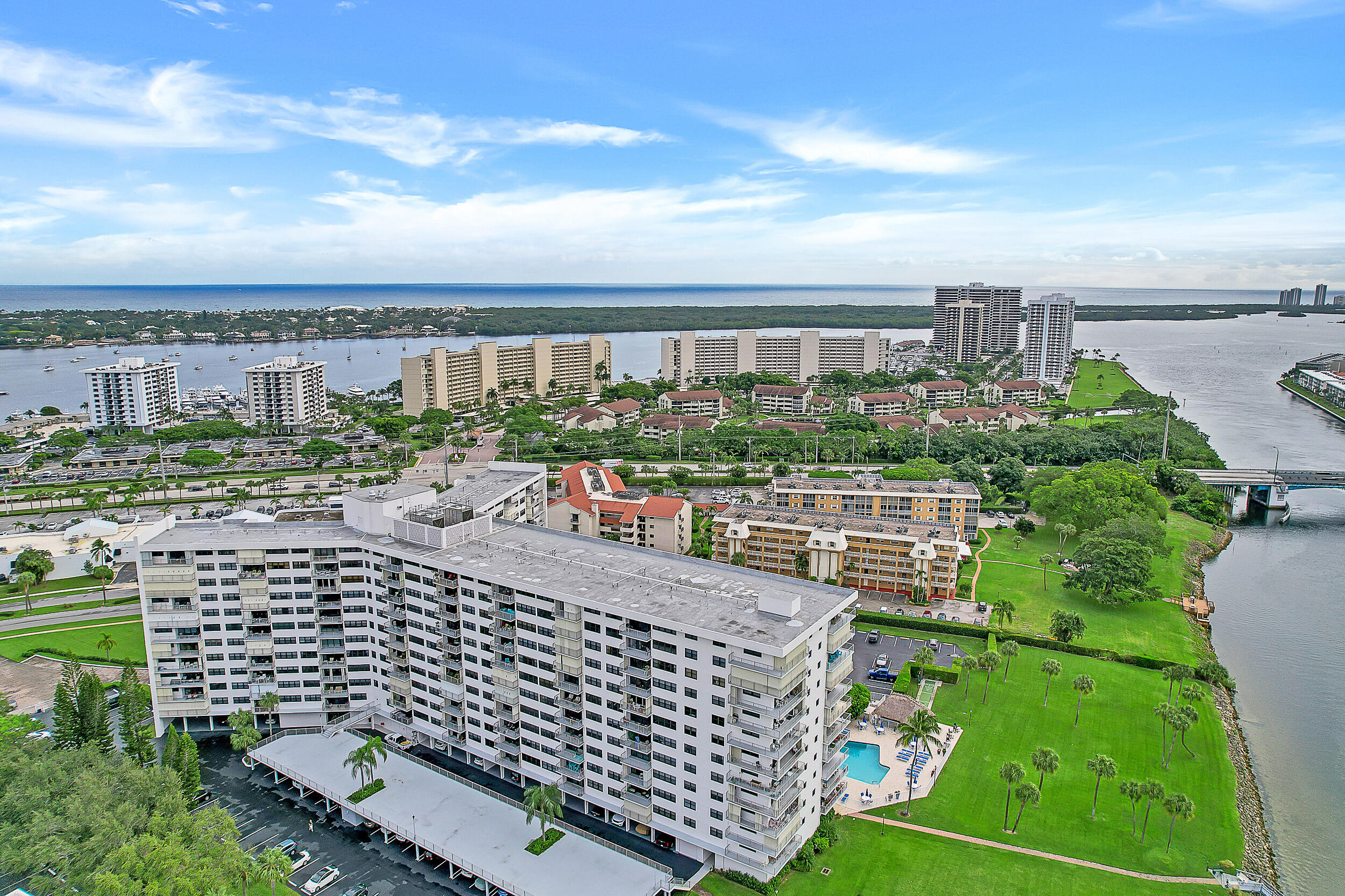 336 Golfview Road, Unit 711 North Palm Beach, FL 33408 - Photo 1 of 38 Aerial