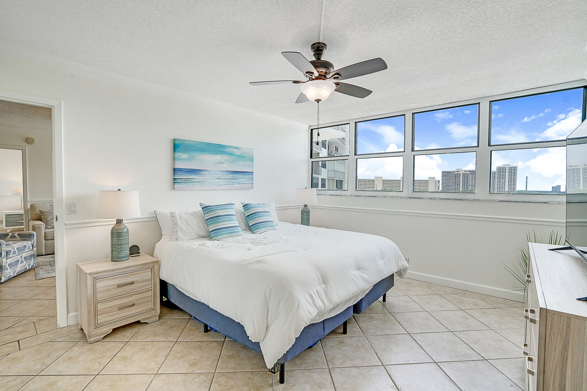 336 Golfview Road, Unit 711 North Palm Beach, FL 33408 - Photo 13 of 38 Primary Bedroom