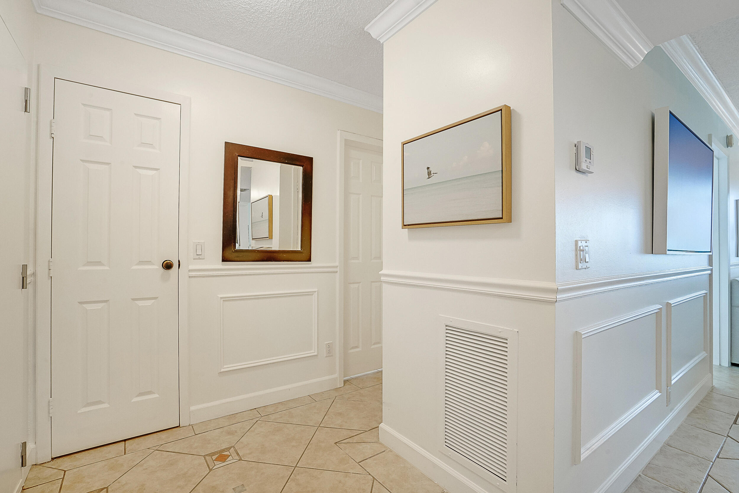 336 Golfview Road, Unit 711 North Palm Beach, FL 33408 - Photo 20 of 38 Entry