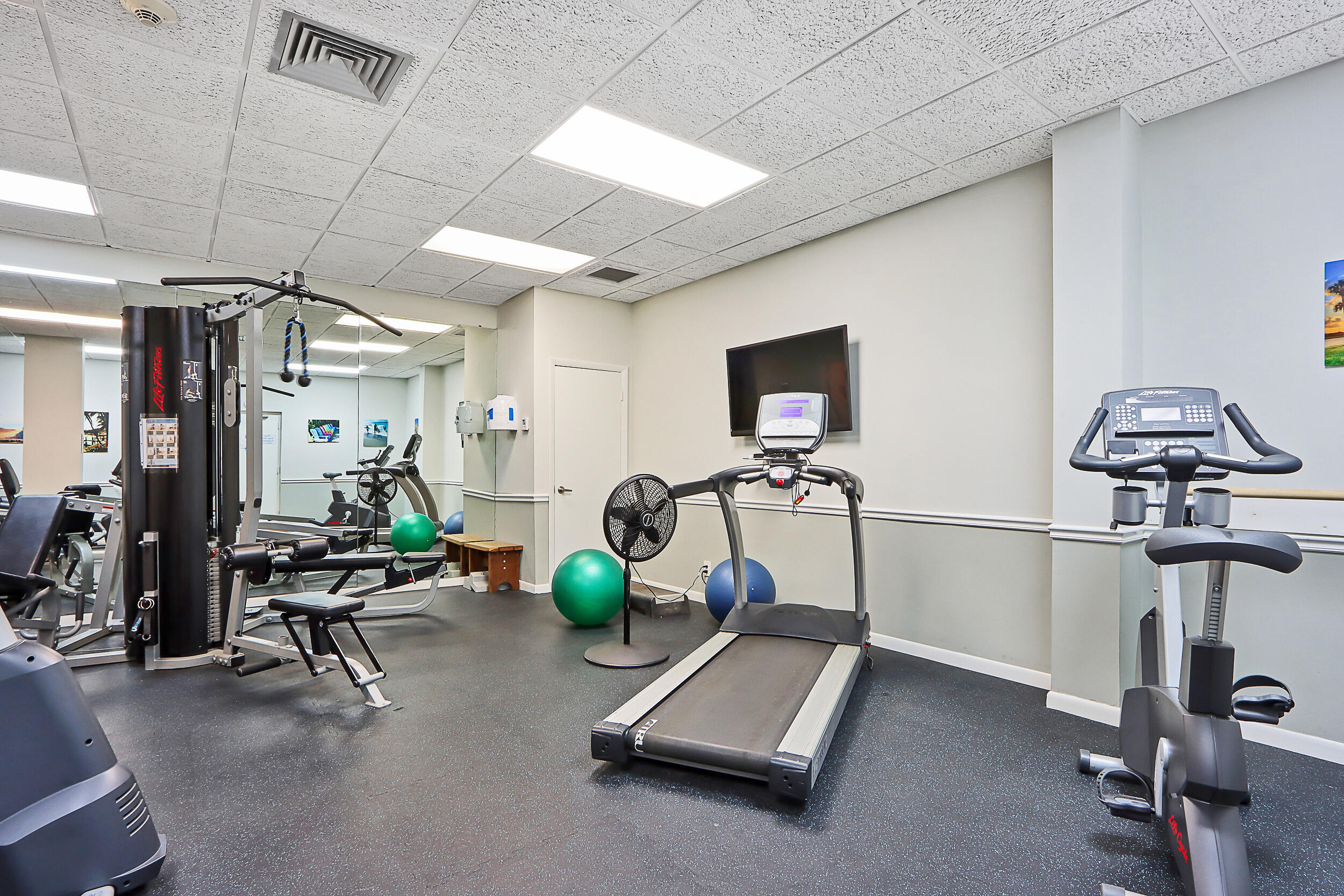 336 Golfview Road, Unit 711 North Palm Beach, FL 33408 - Photo 30 of 38 Fitness