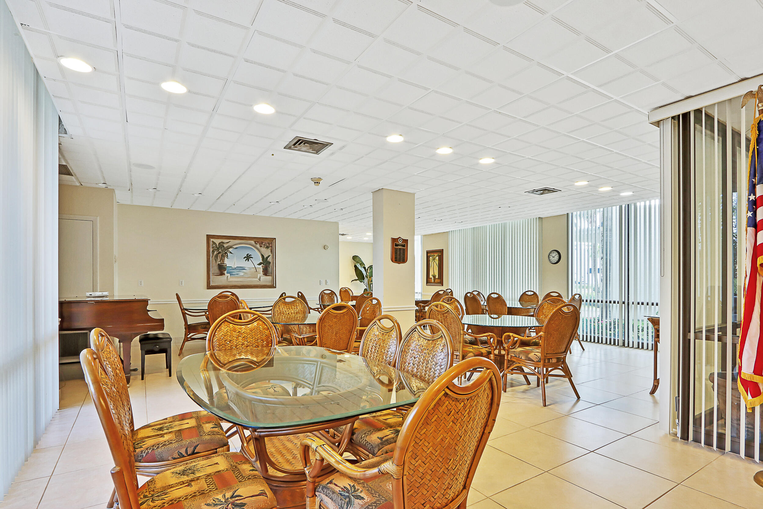 336 Golfview Road, Unit 711 North Palm Beach, FL 33408 - Photo 33 of 38 Club Room