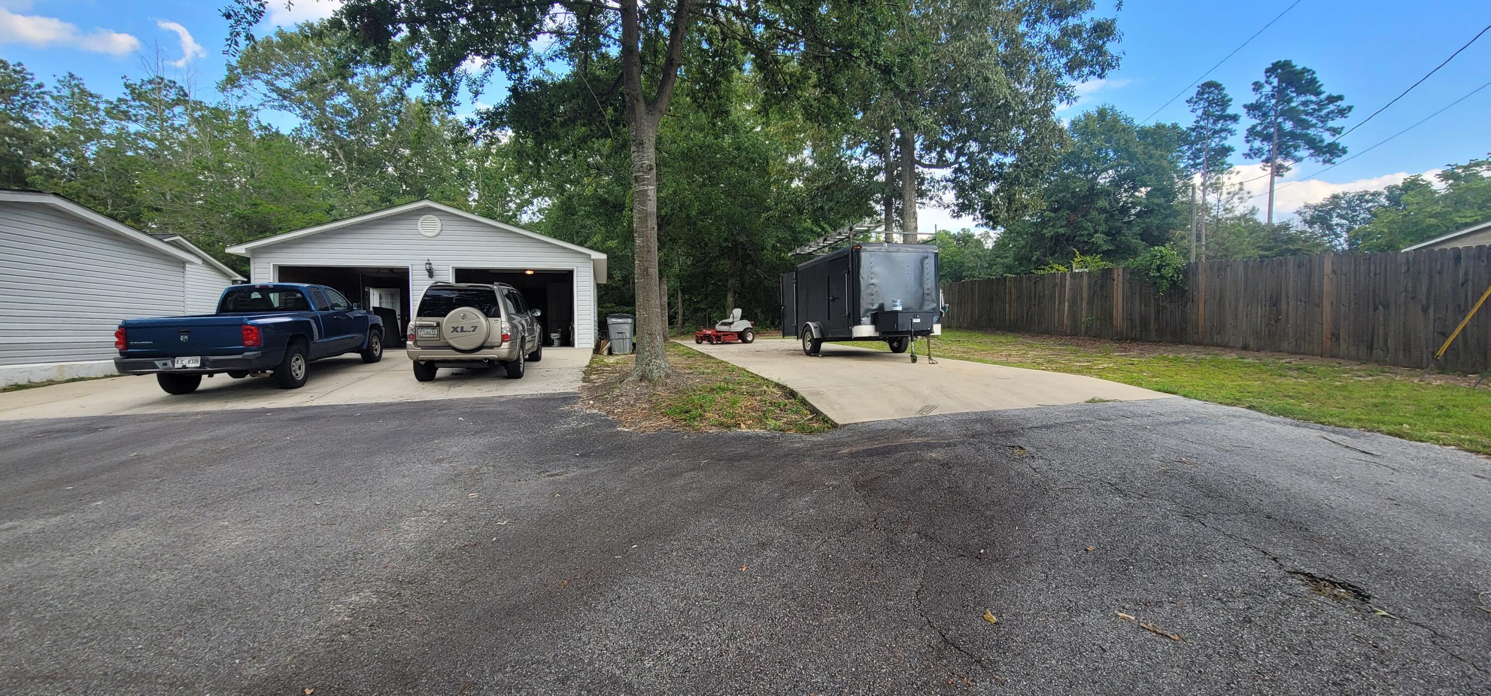 260 Gingerhill Road Thomson, GA 30824 - Photo 1 of 15 Extra Parking Pad
