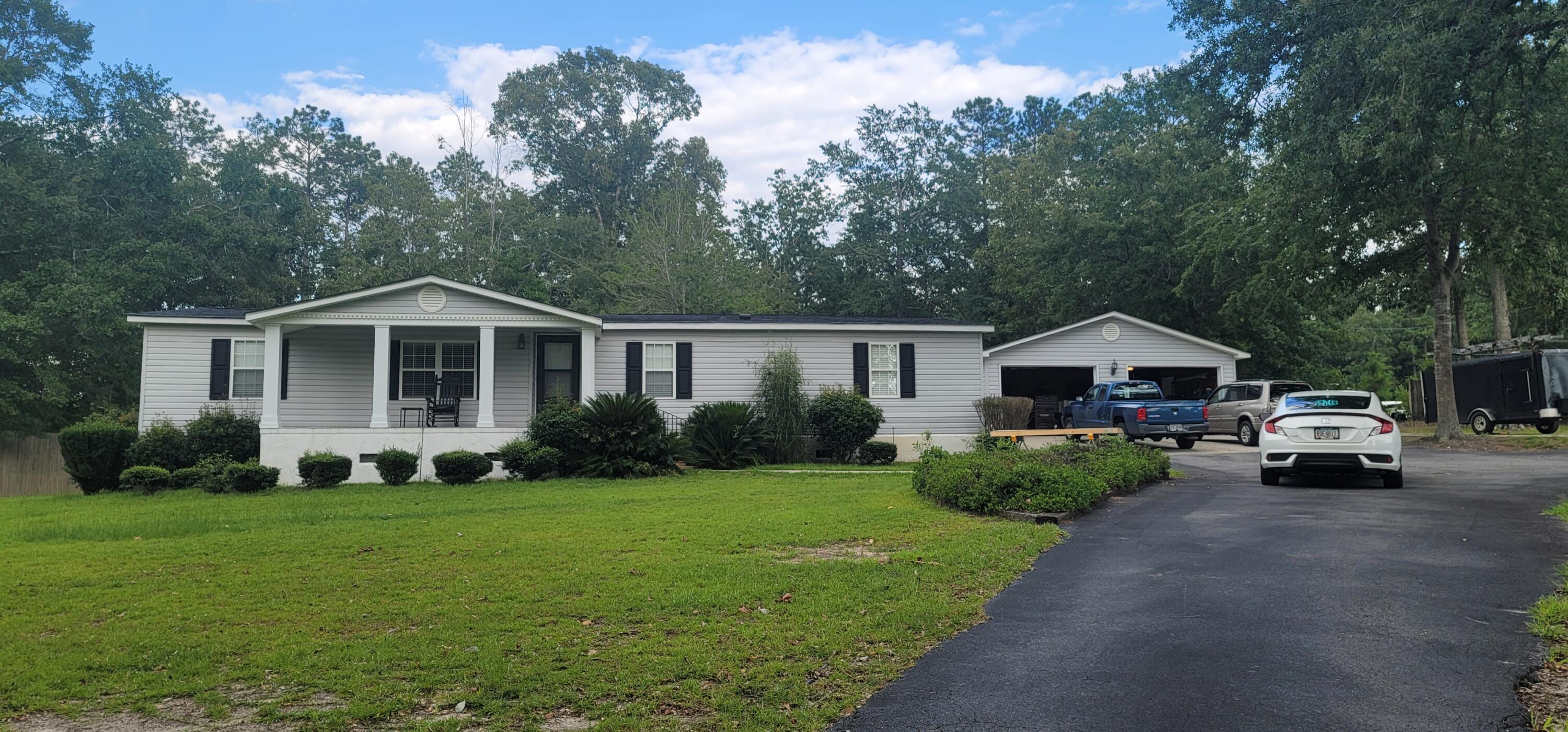 260 Gingerhill Road Thomson, GA 30824 - Photo 2 of 15 20220814_174020
