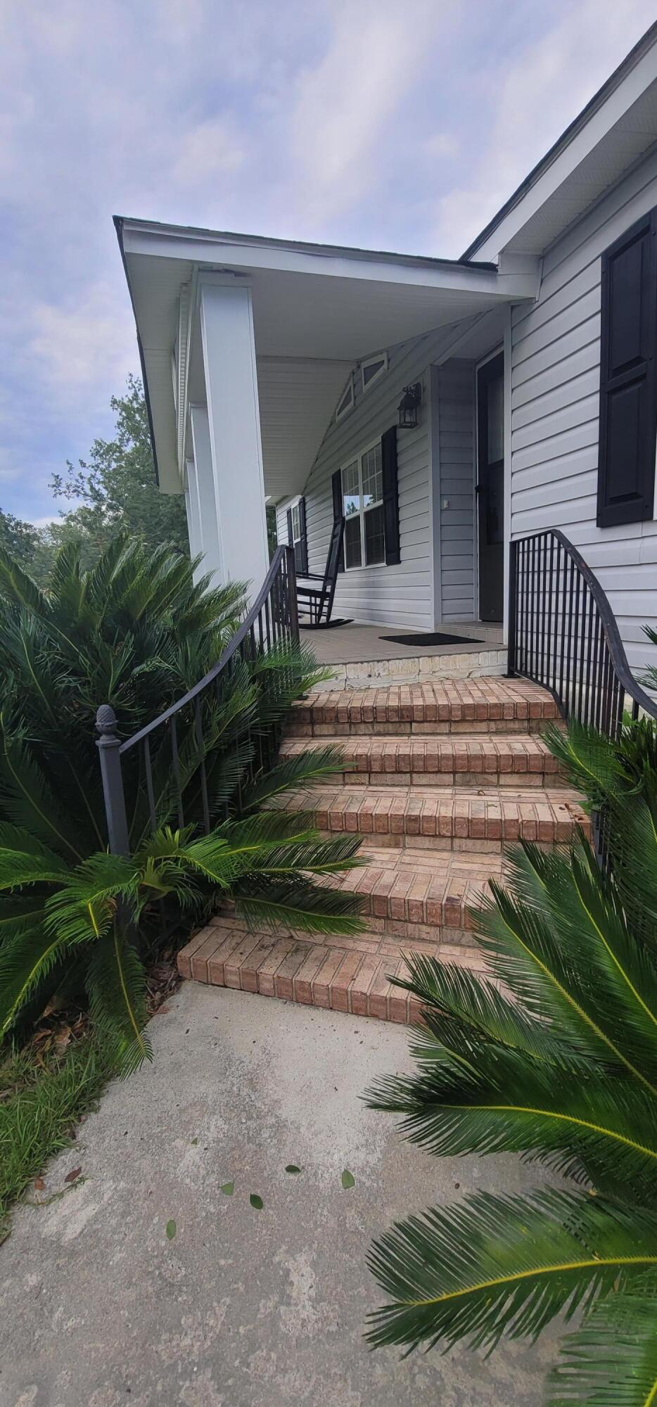 260 Gingerhill Road Thomson, GA 30824 - Photo 6 of 15 20220814_174229