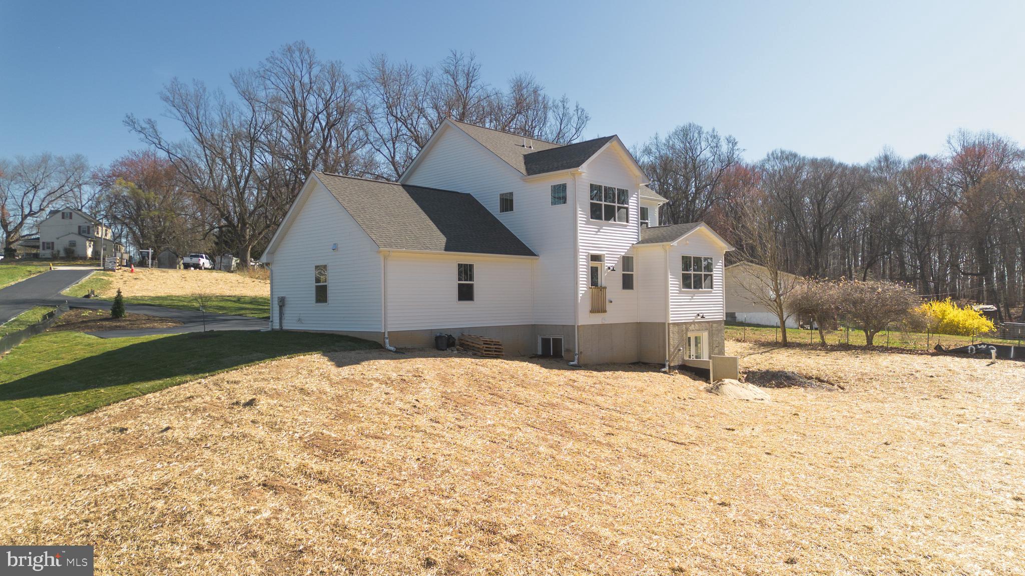 19538 Jerusalem Church Terrace Poolesville, MD 20837 - Photo 8 of 58
