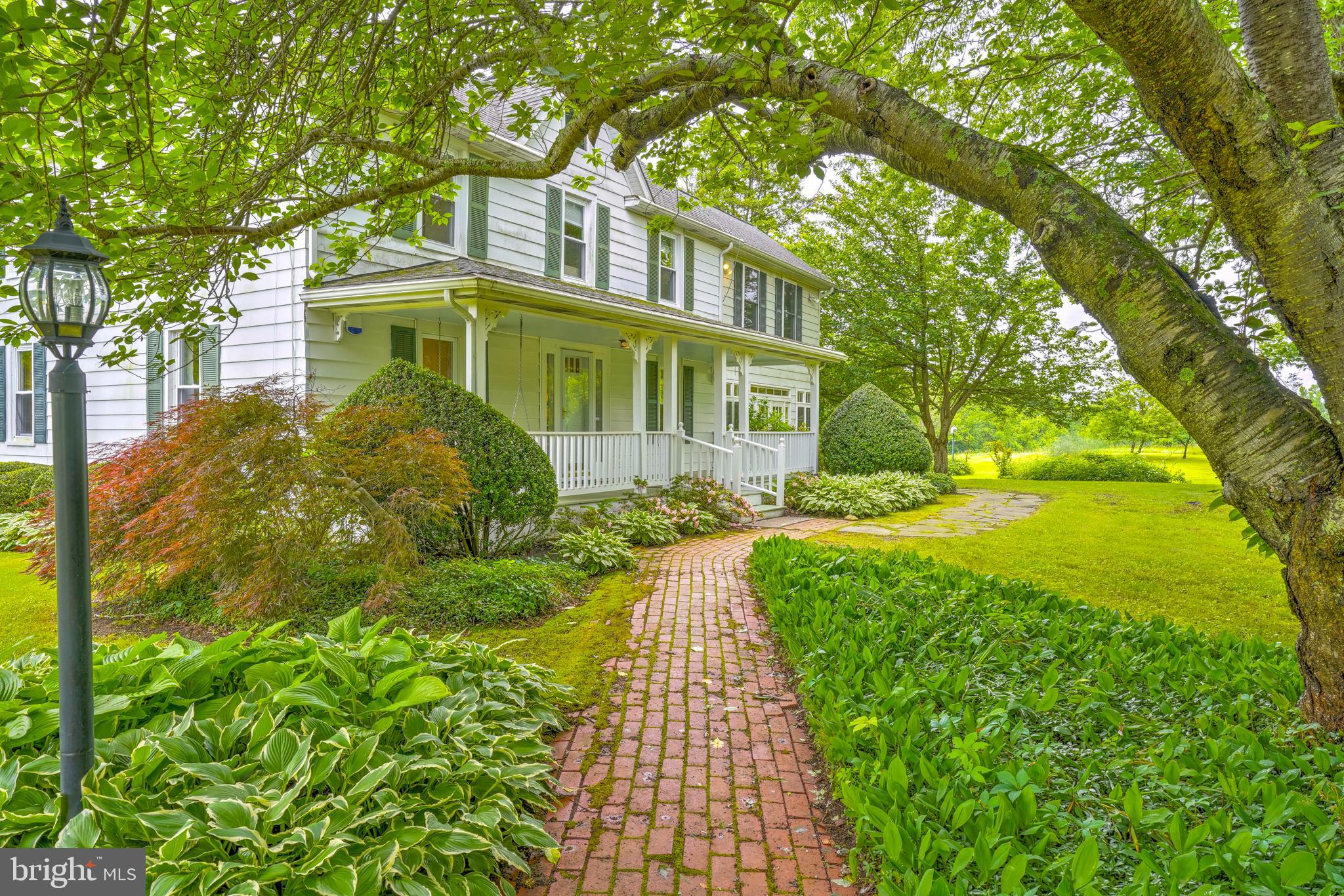 6007 Solomons Island Road Tracys Landing, MD 20779 - Photo 2 of 37