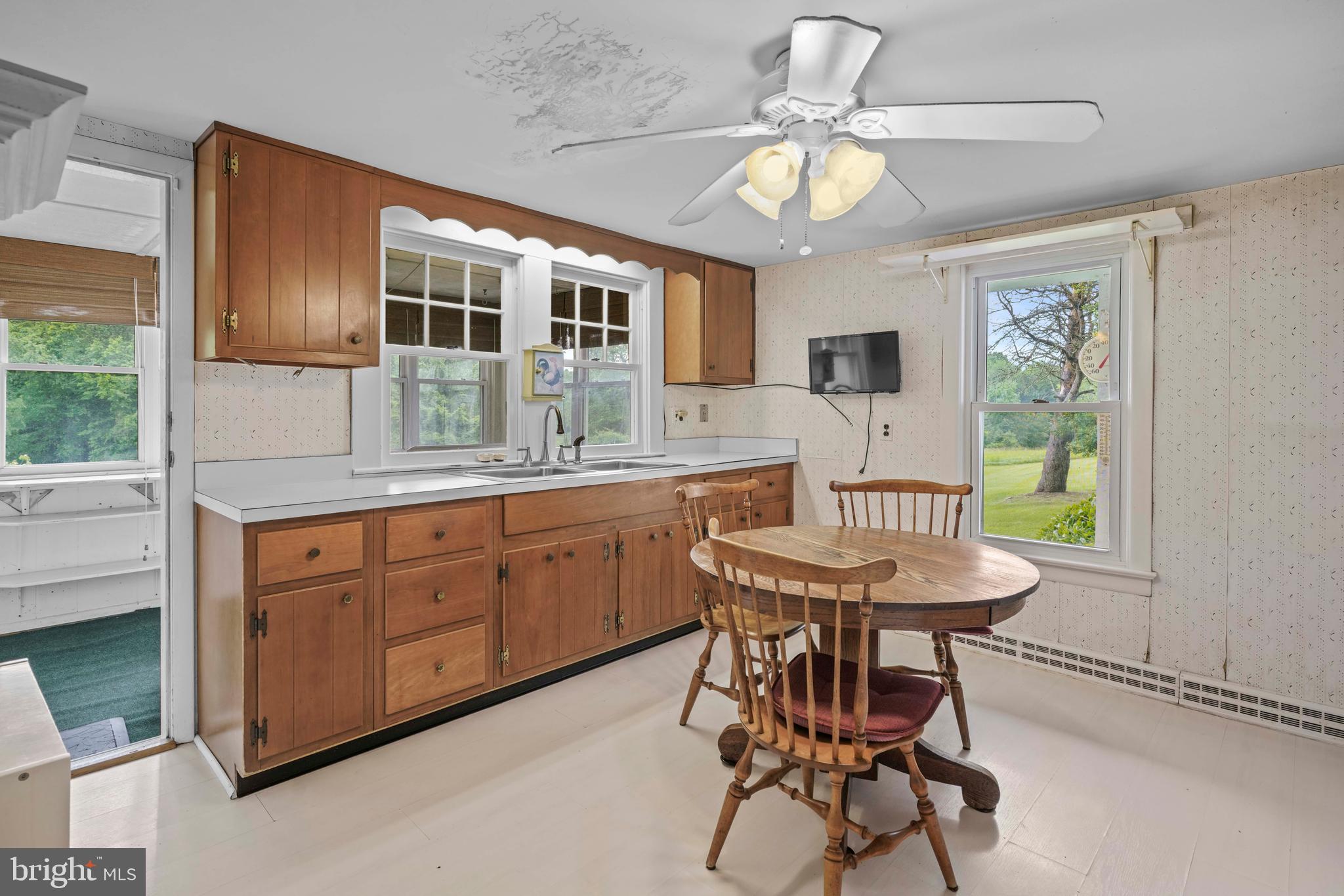 6007 Solomons Island Road Tracys Landing, MD 20779 - Photo 28 of 37