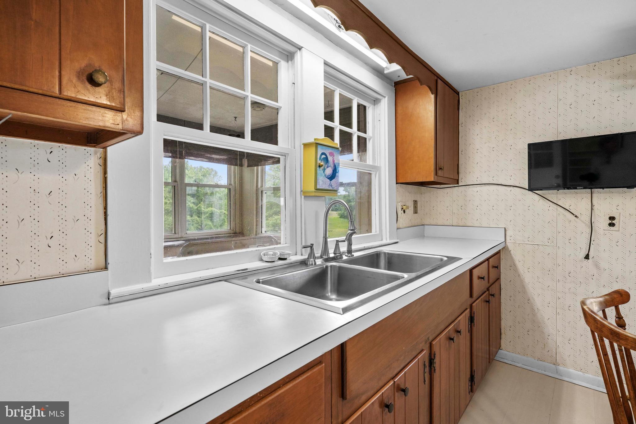 6007 Solomons Island Road Tracys Landing, MD 20779 - Photo 29 of 37