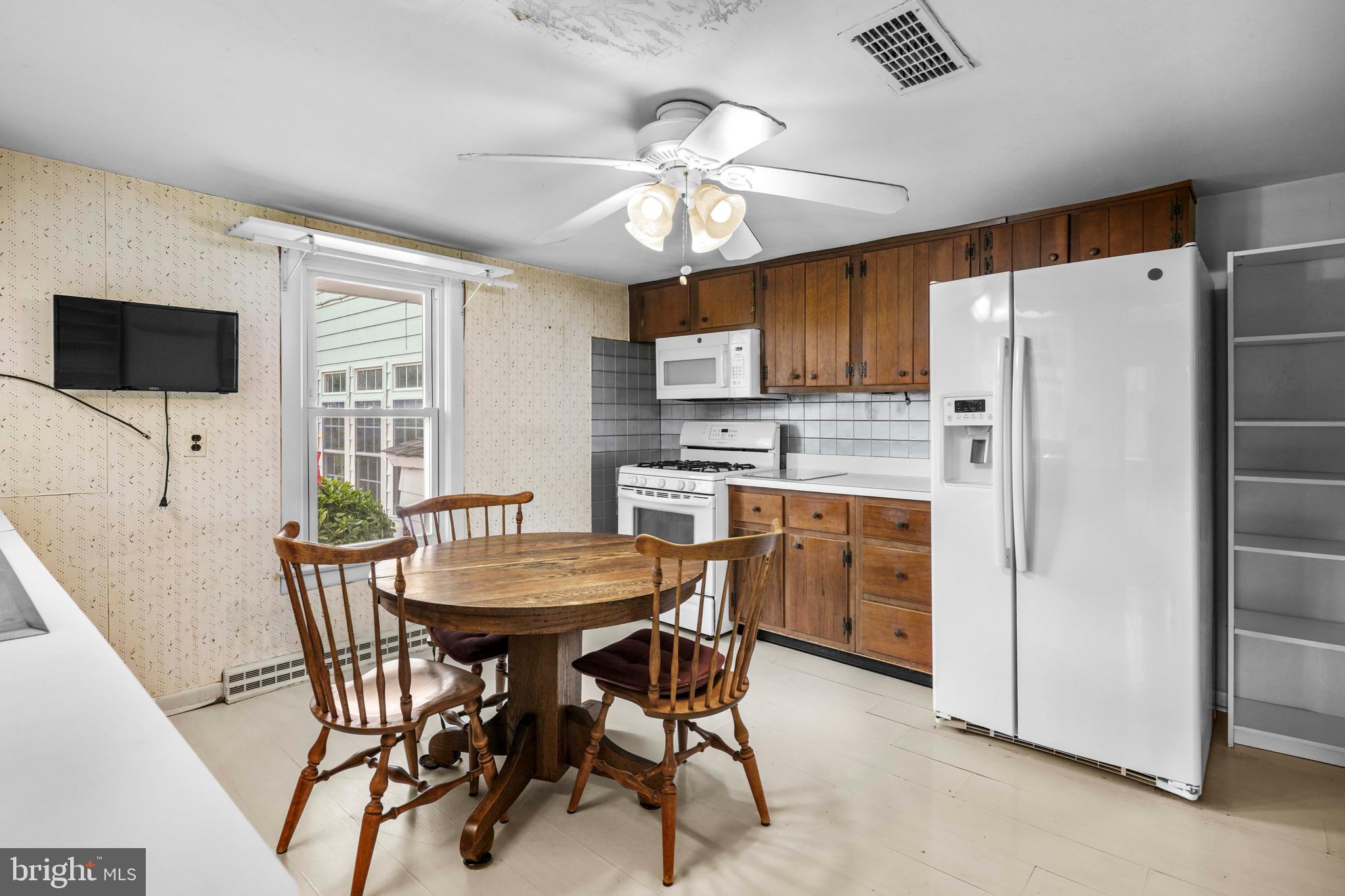 6007 Solomons Island Road Tracys Landing, MD 20779 - Photo 35 of 37