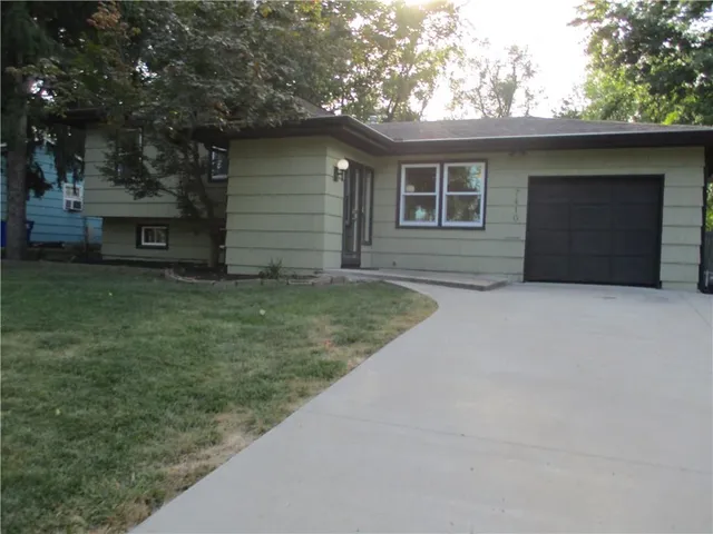 $340,000 | 7410 Stearns Street, Shawnee, KS 66203
