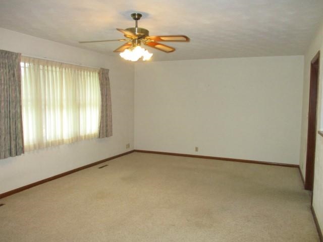 111 Locust Street Bennett, IA 52721 - Photo 2 of 11 Gallery Image 2