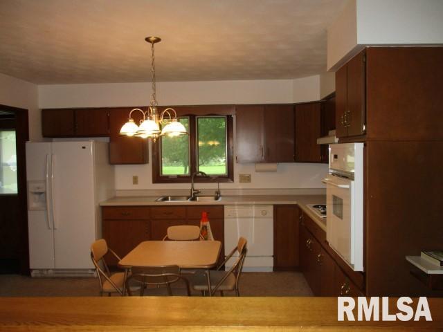111 Locust Street Bennett, IA 52721 - Photo 5 of 11 Gallery Image 5