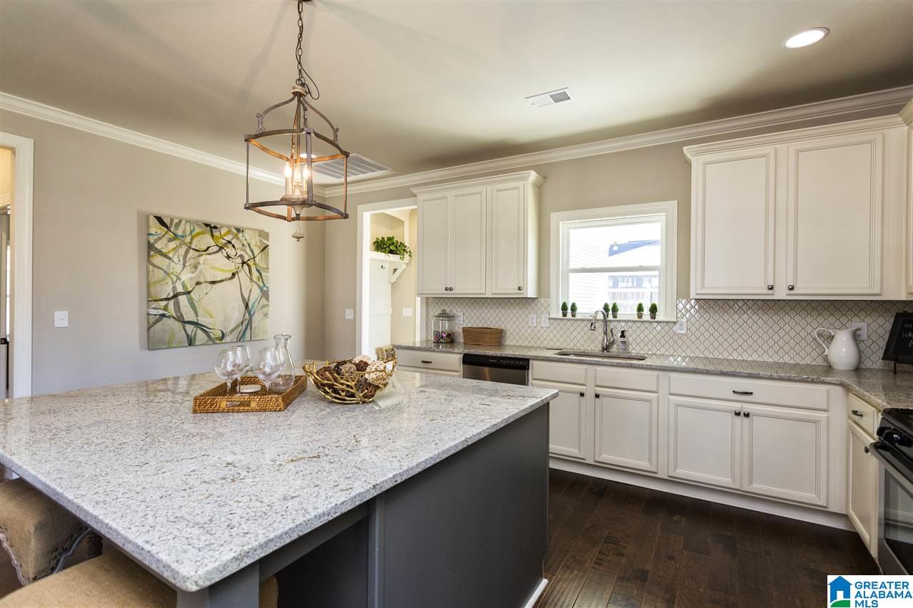 6507 Spring Street Trussville, AL 35173 - Photo 13 of 45