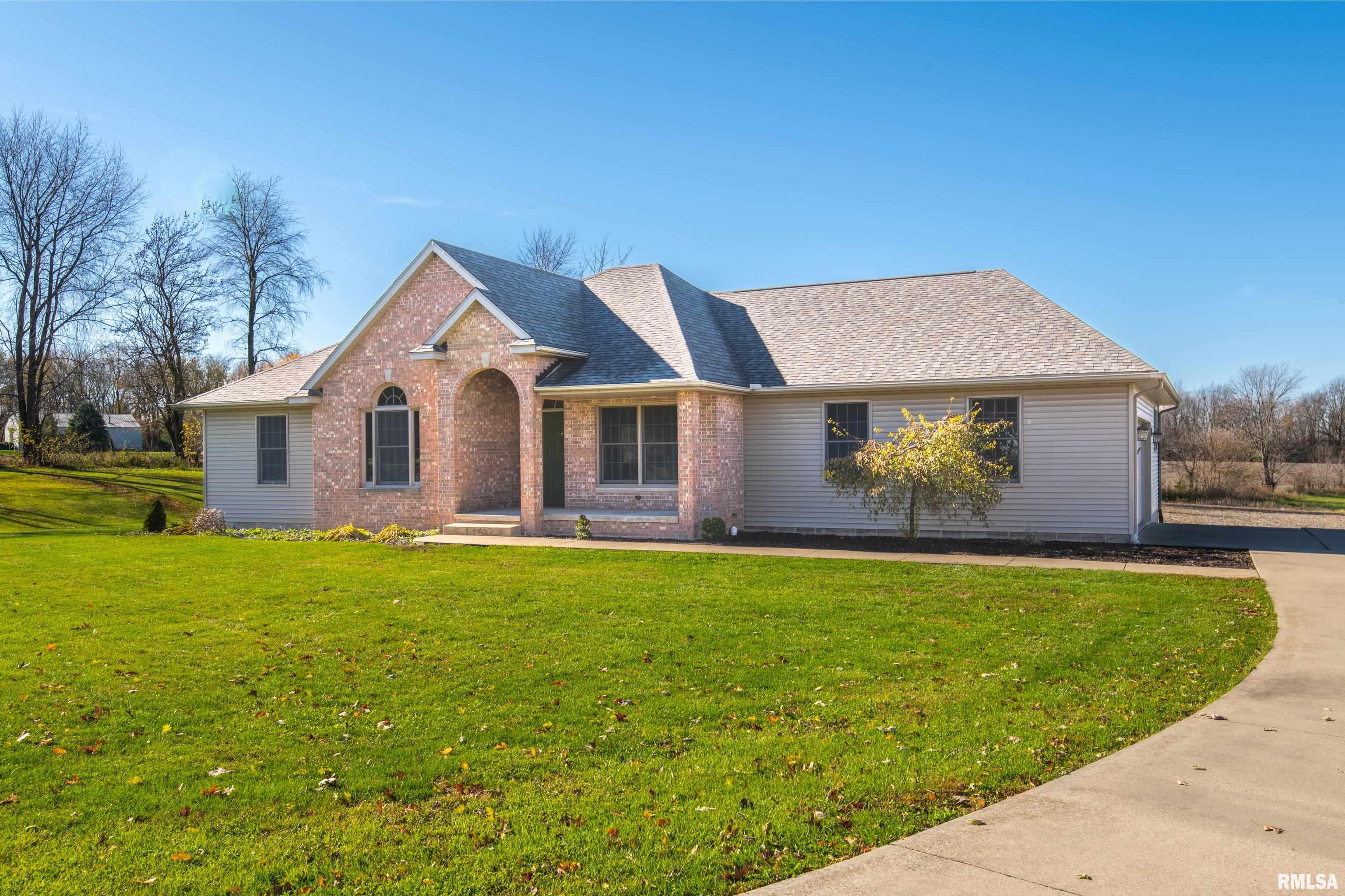 316 Swank Street Galva, IL 61434 - Photo 2 of 26