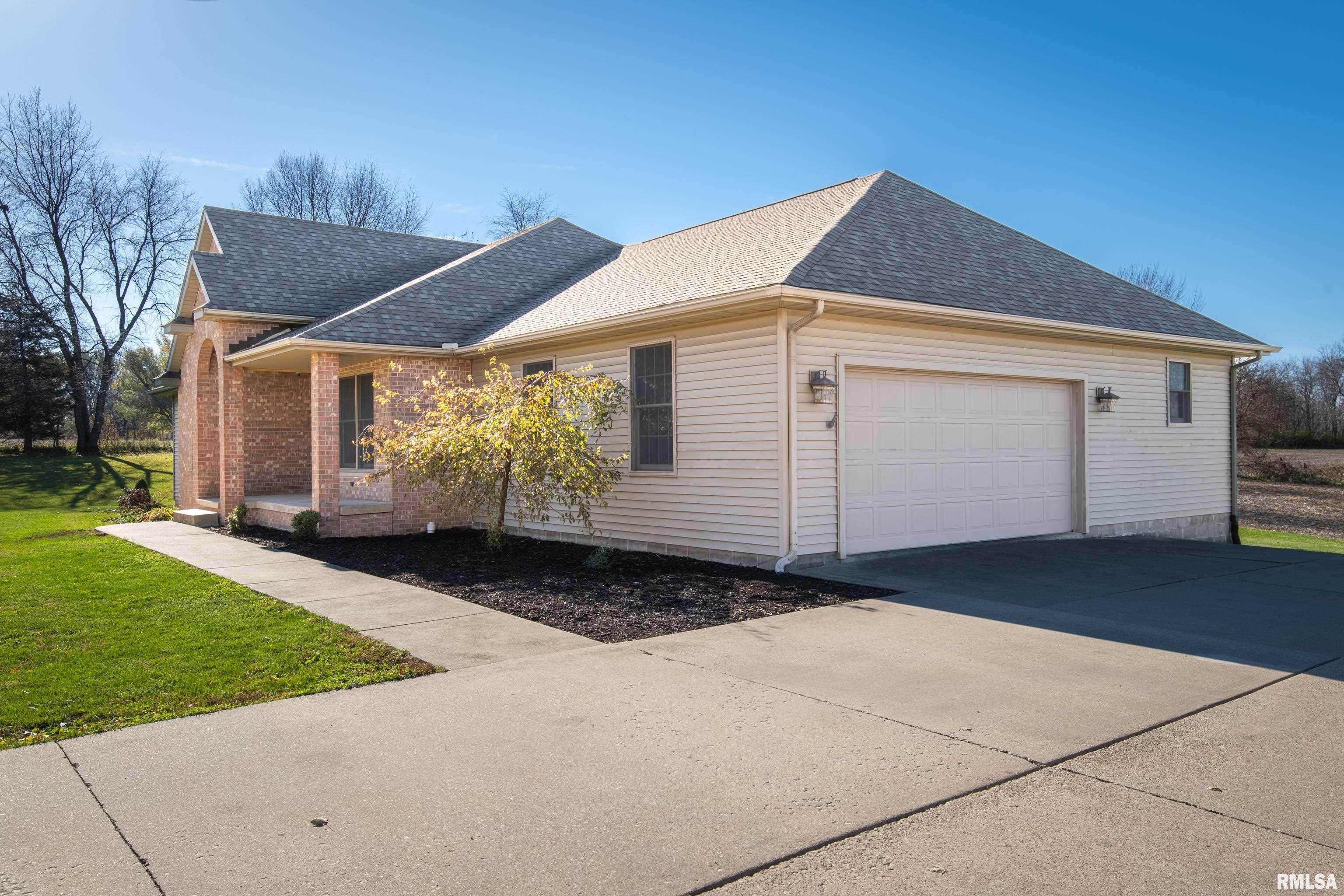 316 Swank Street Galva, IL 61434 - Photo 3 of 26