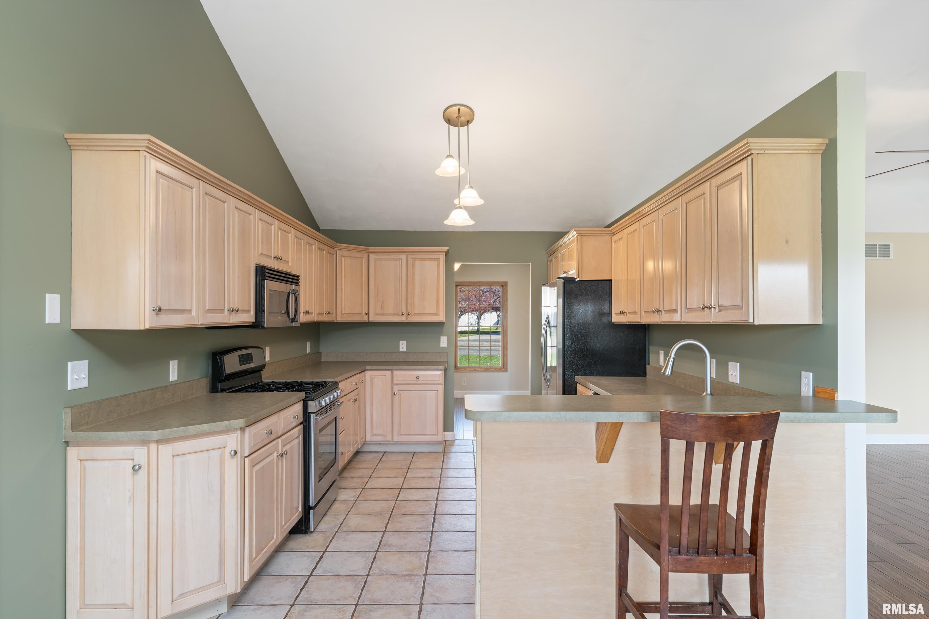 316 Swank Street Galva, IL 61434 - Photo 9 of 26