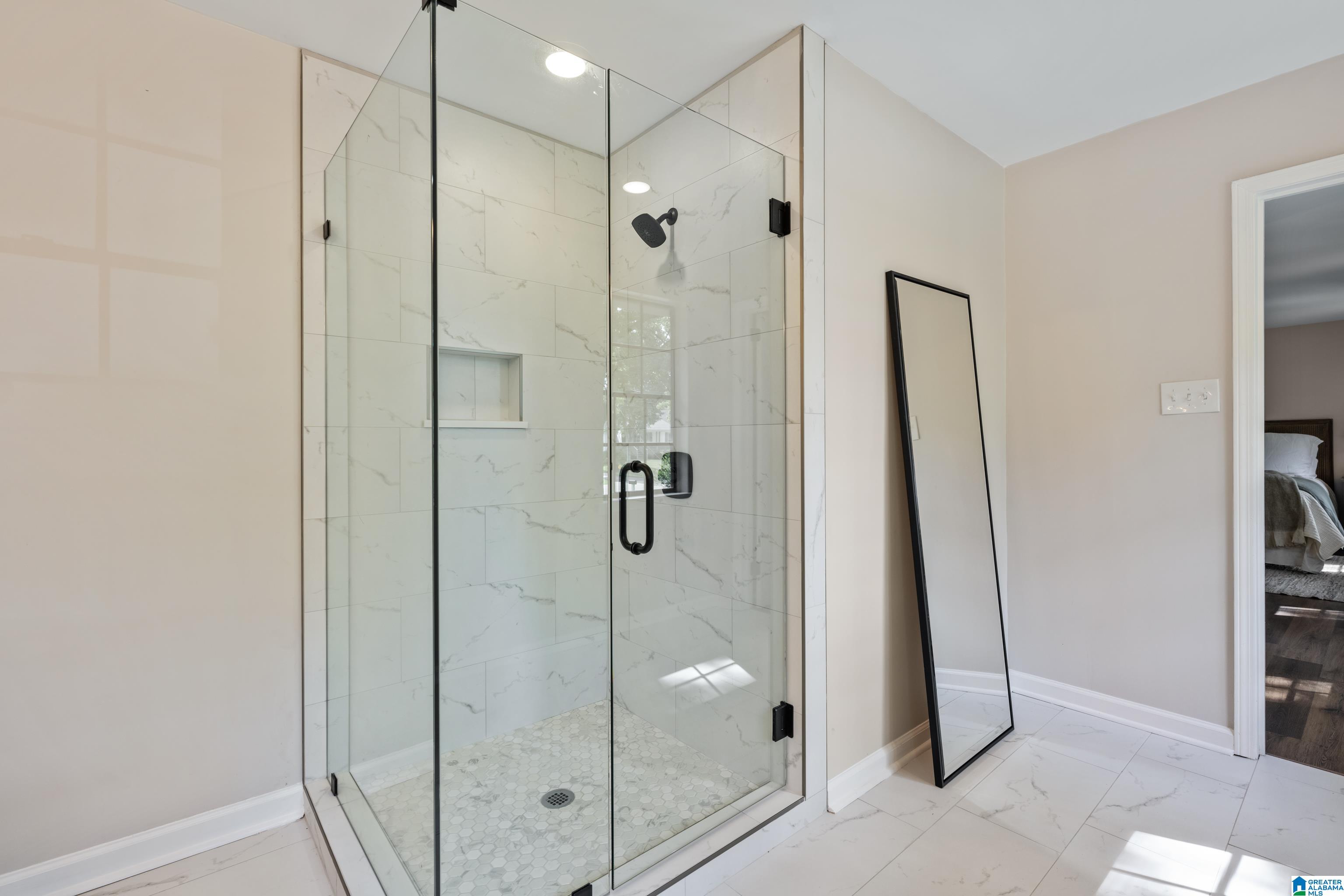 67 Shades Crest Road Birmingham, AL 35226 - Photo 23 of 39