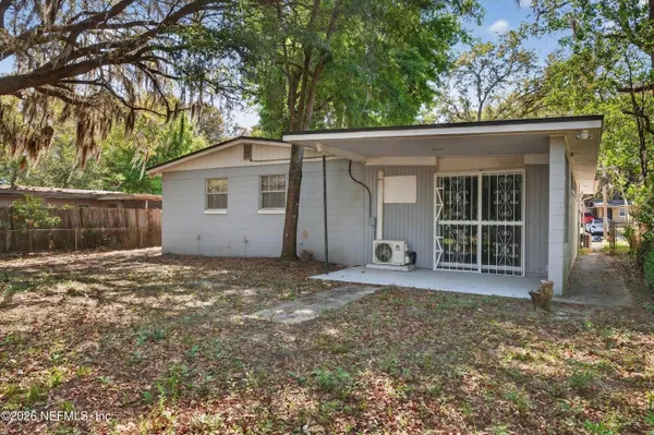 $1,800 | 6955 Miss Muffet Lane South, Jacksonville, FL 32210