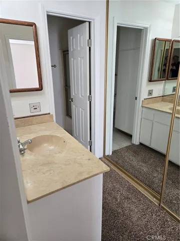 $2,000 | 5585 Pacific Coast Highway, Unit 115, Long Beach, CA 90804