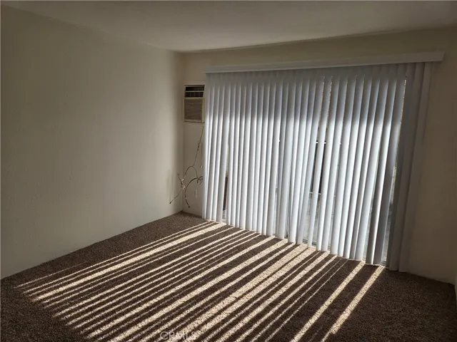 $2,000 | 5585 Pacific Coast Highway, Unit 115, Long Beach, CA 90804