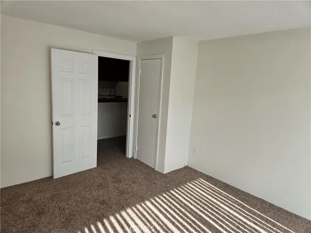 $2,000 | 5585 Pacific Coast Highway, Unit 115, Long Beach, CA 90804