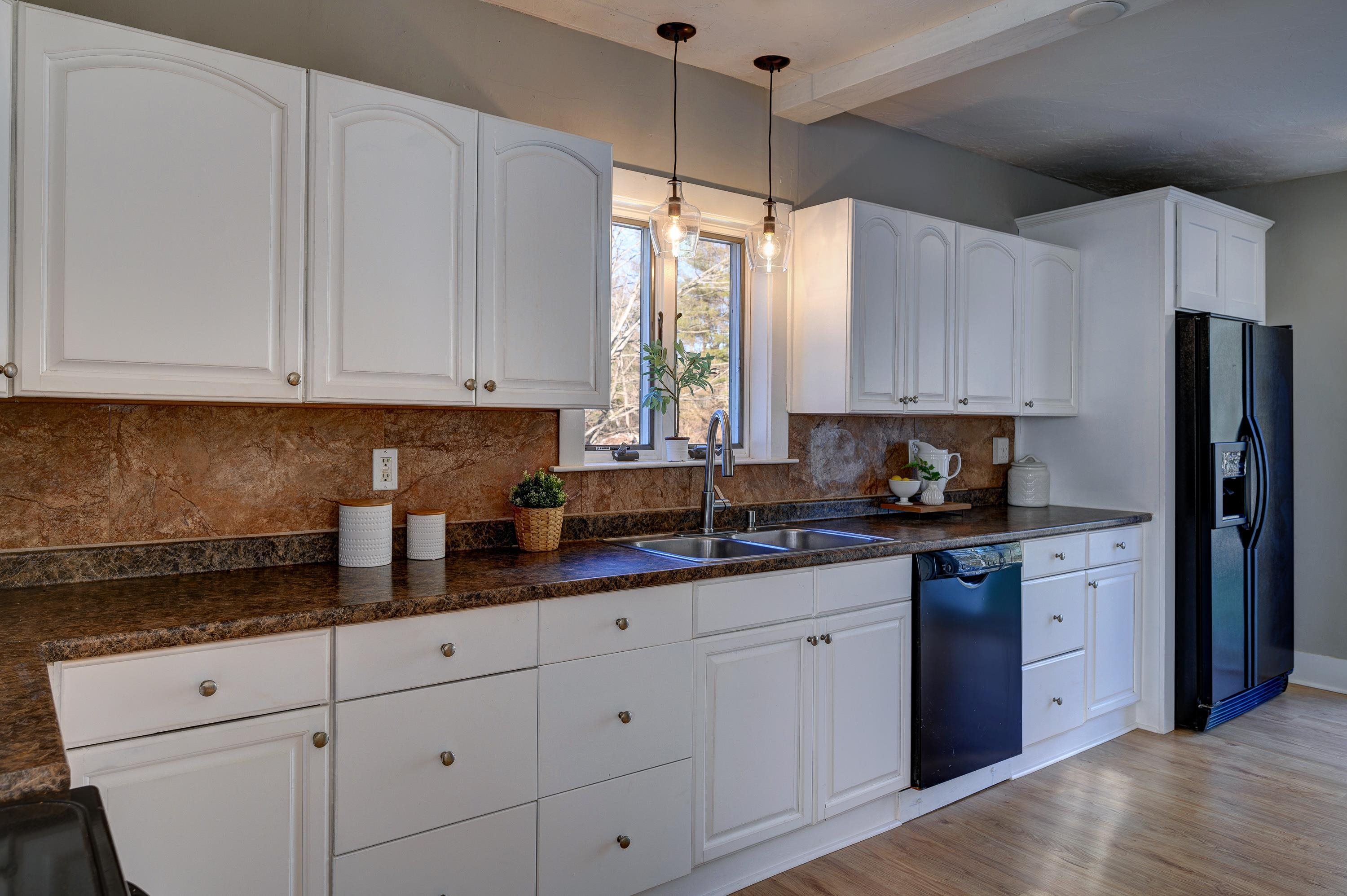 50 Newfields Road, Unit D Exeter, NH 03833 - Photo 10 of 40