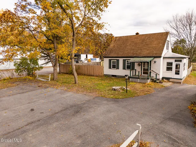 $249,900 | 298 Broadway, Fort Edward, NY 12828