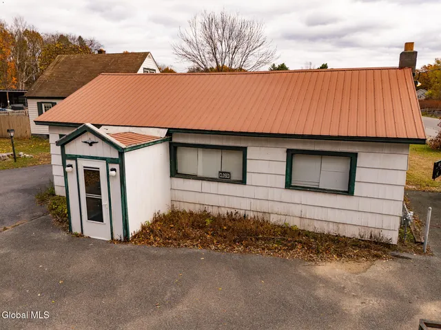 $249,900 | 298 Broadway, Fort Edward, NY 12828