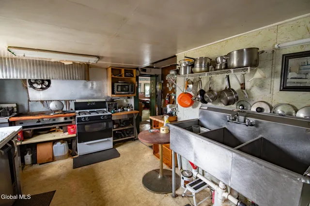 $249,900 | 298 Broadway, Fort Edward, NY 12828