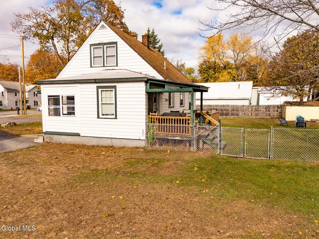 $249,900 | 298 Broadway, Fort Edward, NY 12828