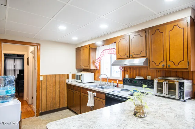 $249,900 | 298 Broadway, Fort Edward, NY 12828