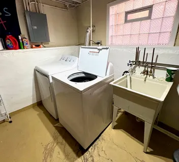 $5,300 | 3610 North Wayne Avenue, Chicago, IL 60613