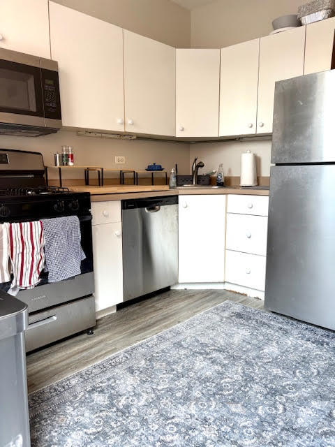 3610 North Wayne Avenue Chicago, IL 60613 - Photo 5 of 17