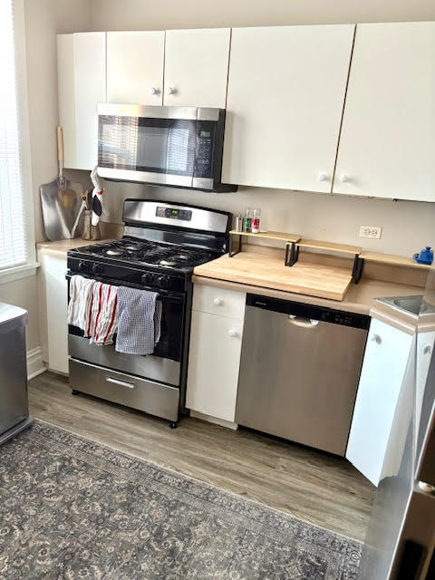 3610 North Wayne Avenue Chicago, IL 60613 - Photo 6 of 17