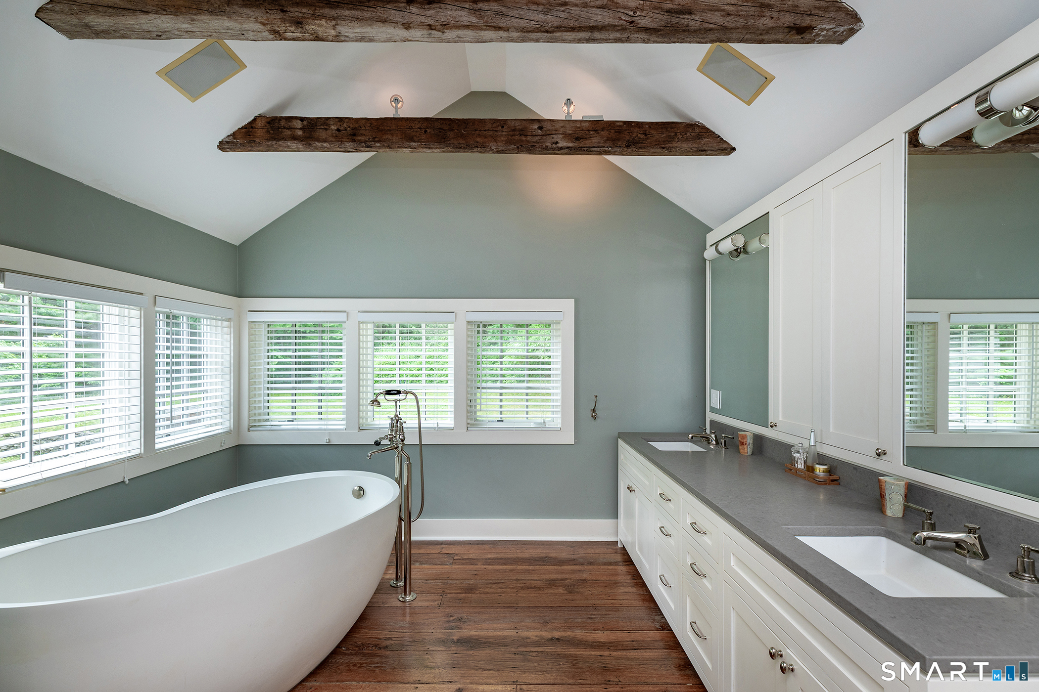 268 South Street Roxbury, CT 06783 - Photo 25 of 39 Primary Bath