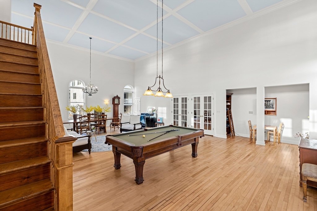 303 Nahant Road Nahant, MA 01908 - Photo 11 of 37