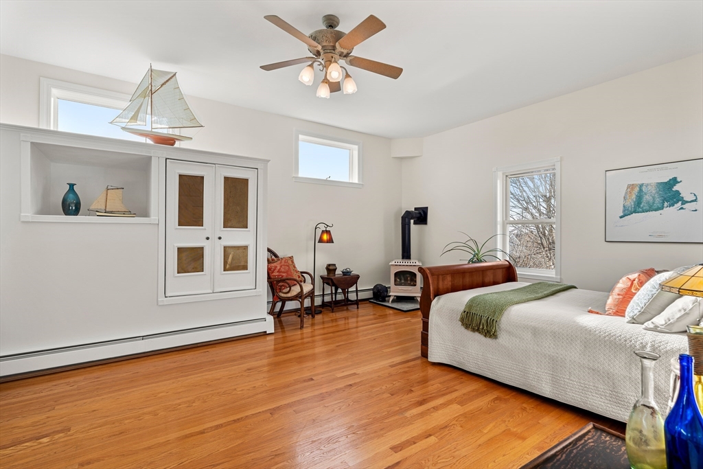 303 Nahant Road Nahant, MA 01908 - Photo 12 of 37