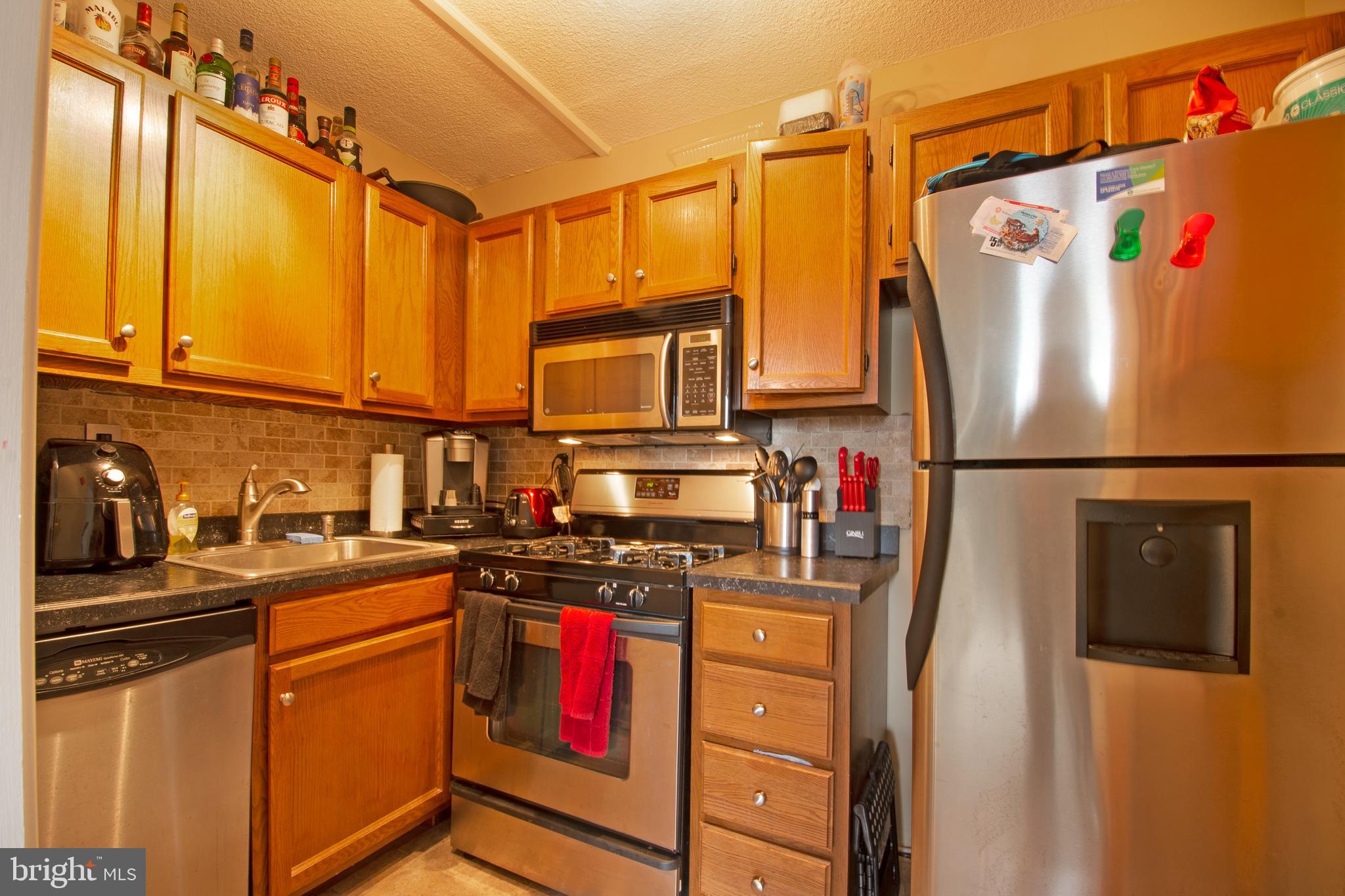 2016 Naamans Road, Unit D11 Wilmington, DE 19810 - Photo 5 of 13