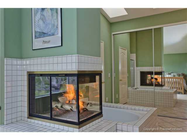 1764 Crystal Ridge Way Vista, CA 92081 - Photo 15 of 25 Gallery Image 15