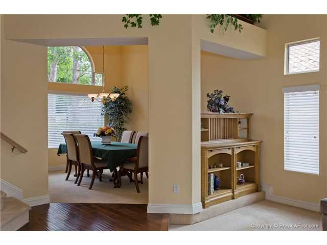 1764 Crystal Ridge Way Vista, CA 92081 - Photo 6 of 25 Gallery Image 6
